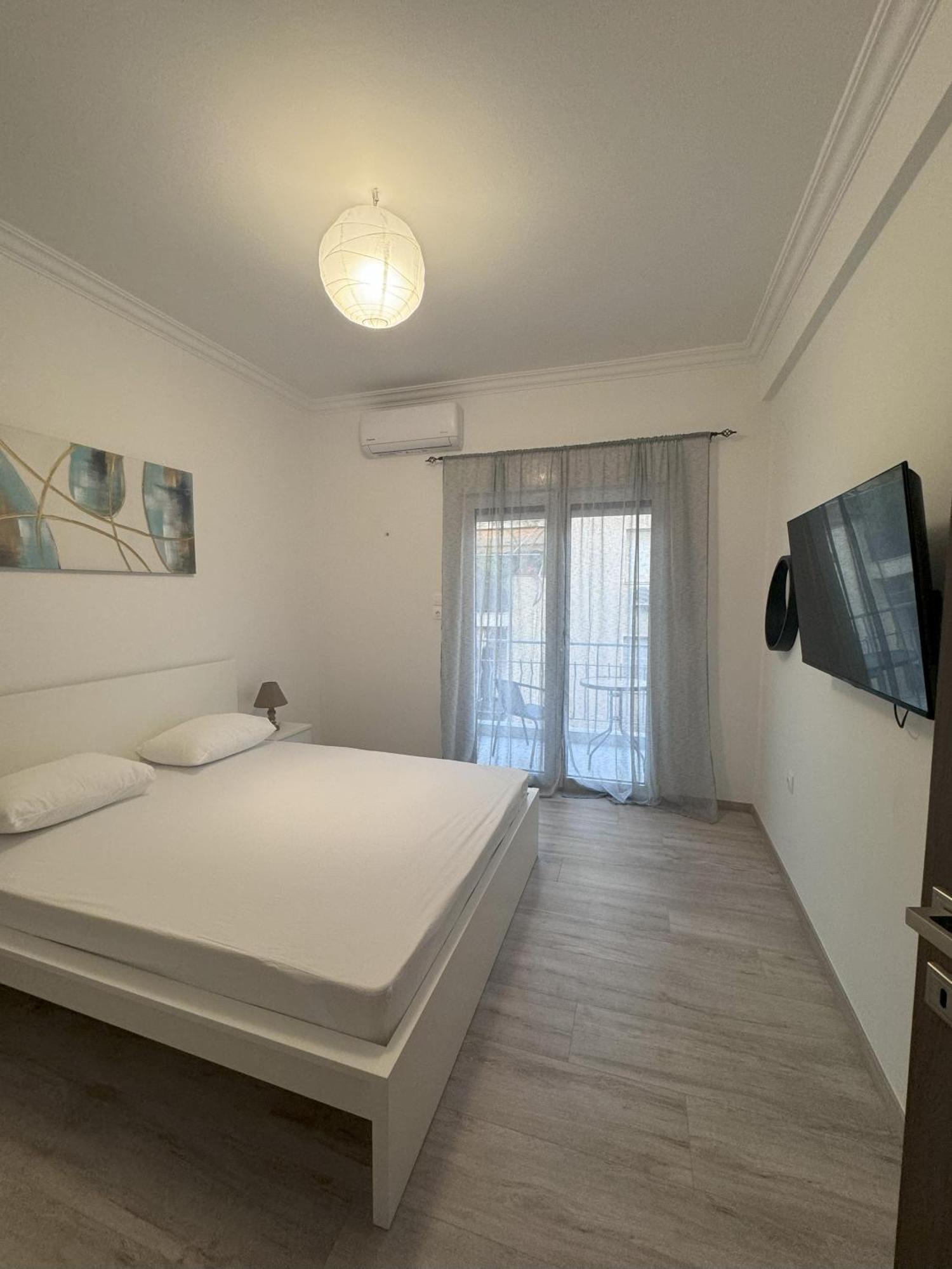 Ntinos Apartment Center Exarcheia Athens Exterior photo